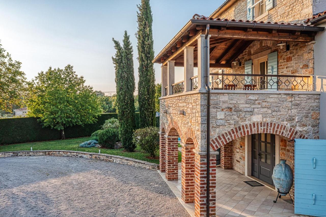 Višnjan Villa Paolina With Hot Tub מראה חיצוני תמונה